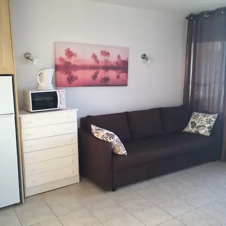 Feel The Breath Of The Ocean Apartment