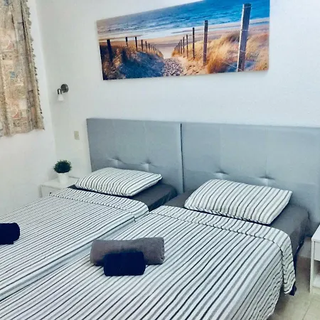 Feel The Breath Of The Ocean Apartment